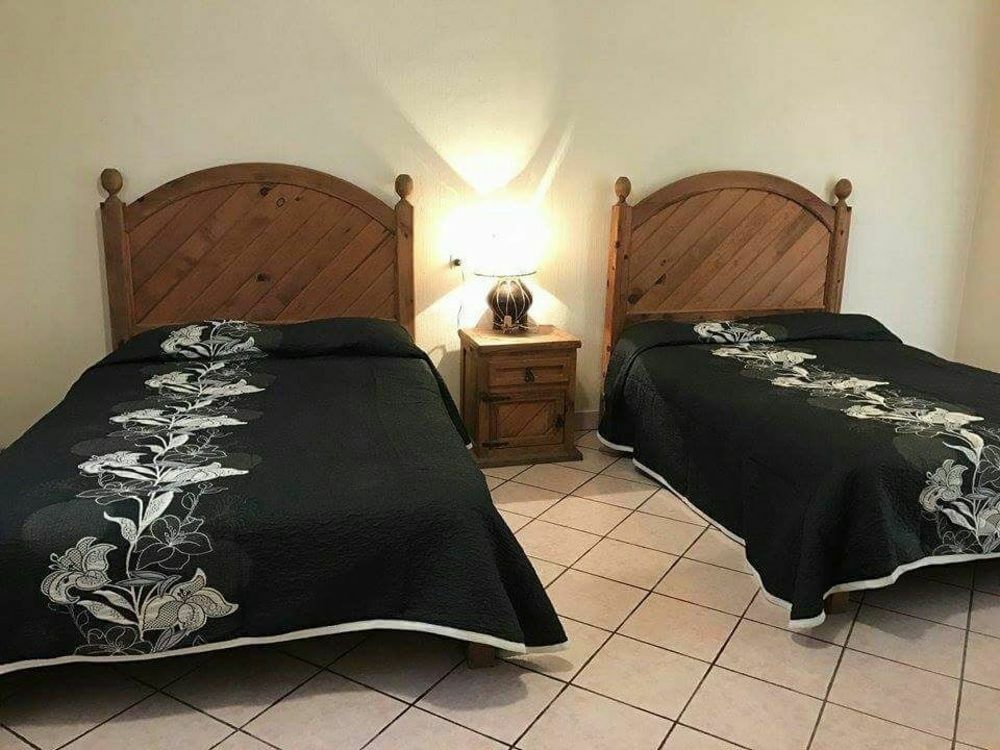 קריל Hotel Puesta Del Sol מראה חיצוני תמונה